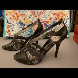 Guess strappy sandals, grey/silver size 7.5